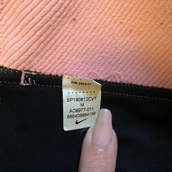 Nike Pro Dri-Fit Compression Shorts – Women’s Medium - Picture 4 of 4